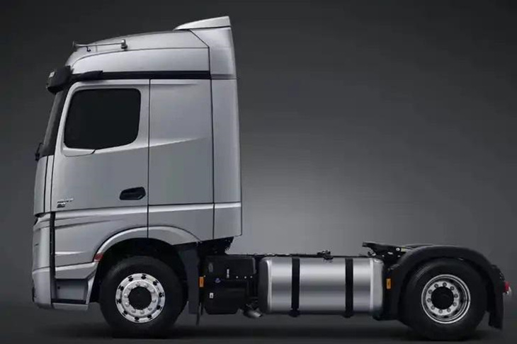 truck z4.jpg